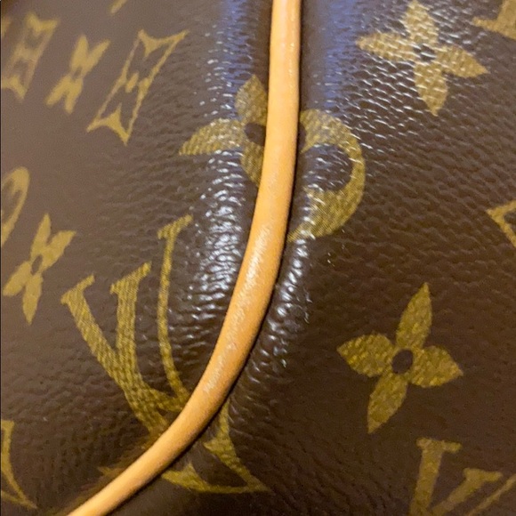 Louis Vuitton camera bag / messenger - Picture 6 of 7